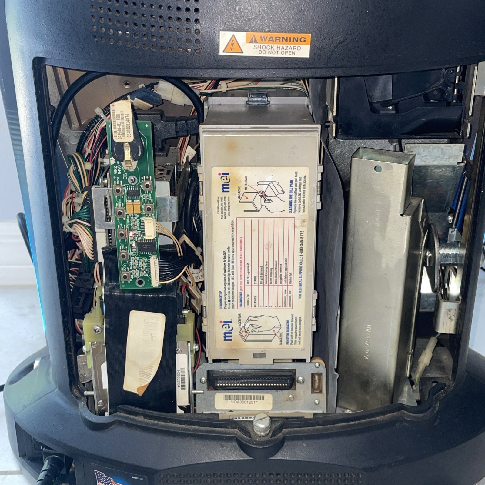 Merit Megatouch Aurora Arcade Machine 2018 Works READ DESCRIPTION FOR DETAILS