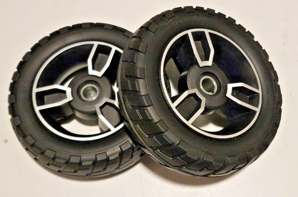 Pair of 9" Rear Wheel Assembly Pride Mobility Scooter Revo 2.0 (WHL1612143) RWRB