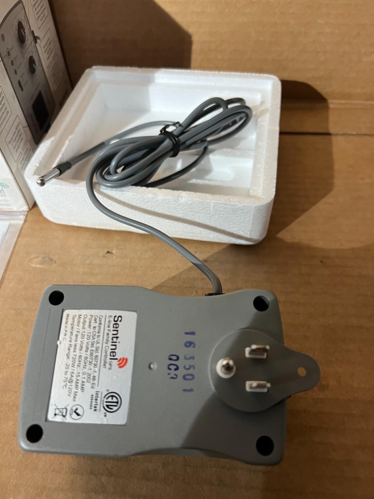 Sentinel GPS BTC-1a WM Basic Wall Mount Temperature Controller