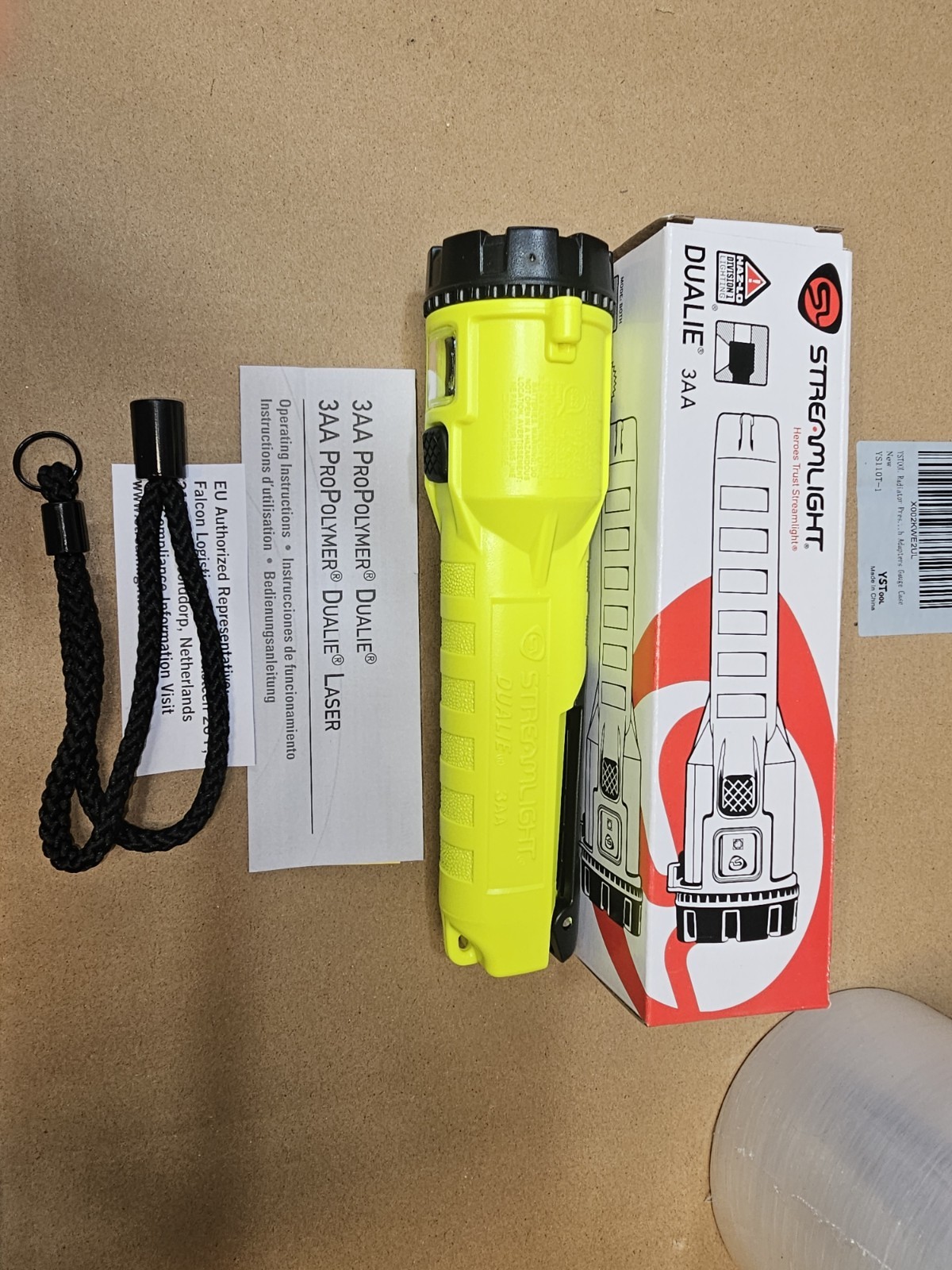 Streamlight Dualie 3AA Flashlight 68751