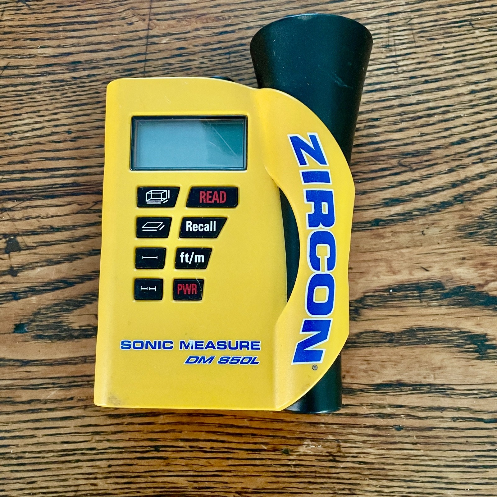 Yellow ZIRCON SONIC MEASURE DM S50L SIGNAL RANGE 2-50 FT Use 9V BATTERY Tested