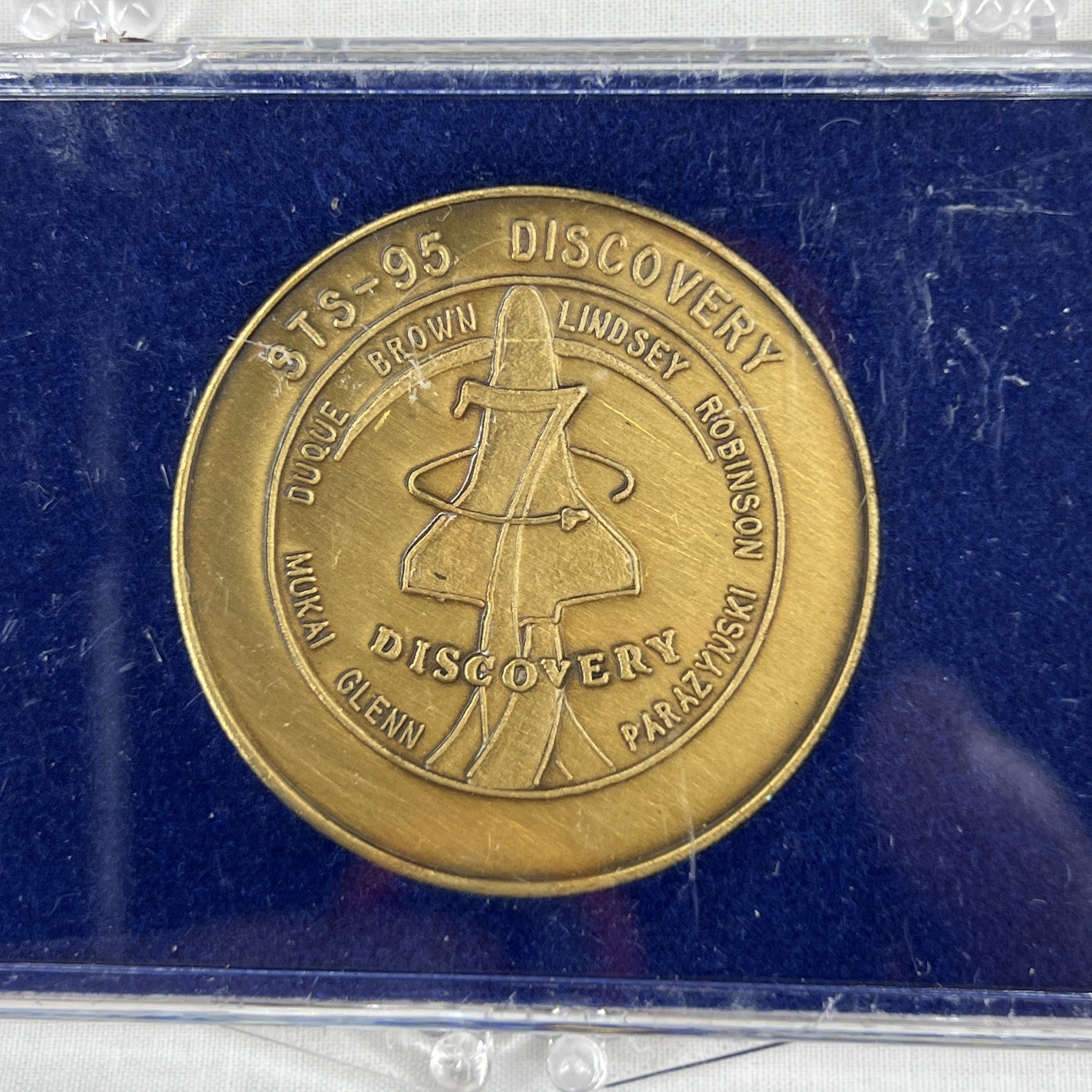 NASA STS-95 Space Shuttle Discovery Mission Coin, Nos, B2b6, John Glenn