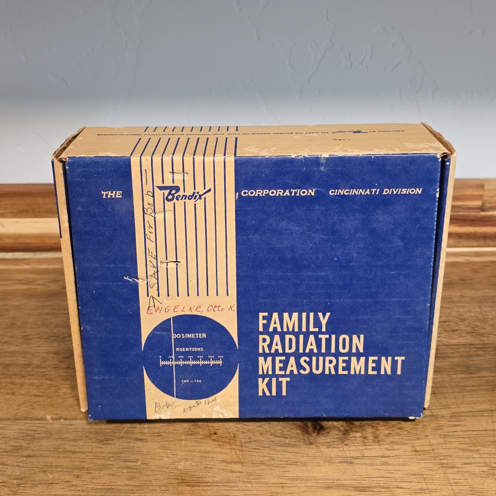 Bendix Corp Family Radiation Measurement Kit Dosimeter Ratemeter Charger w/Box