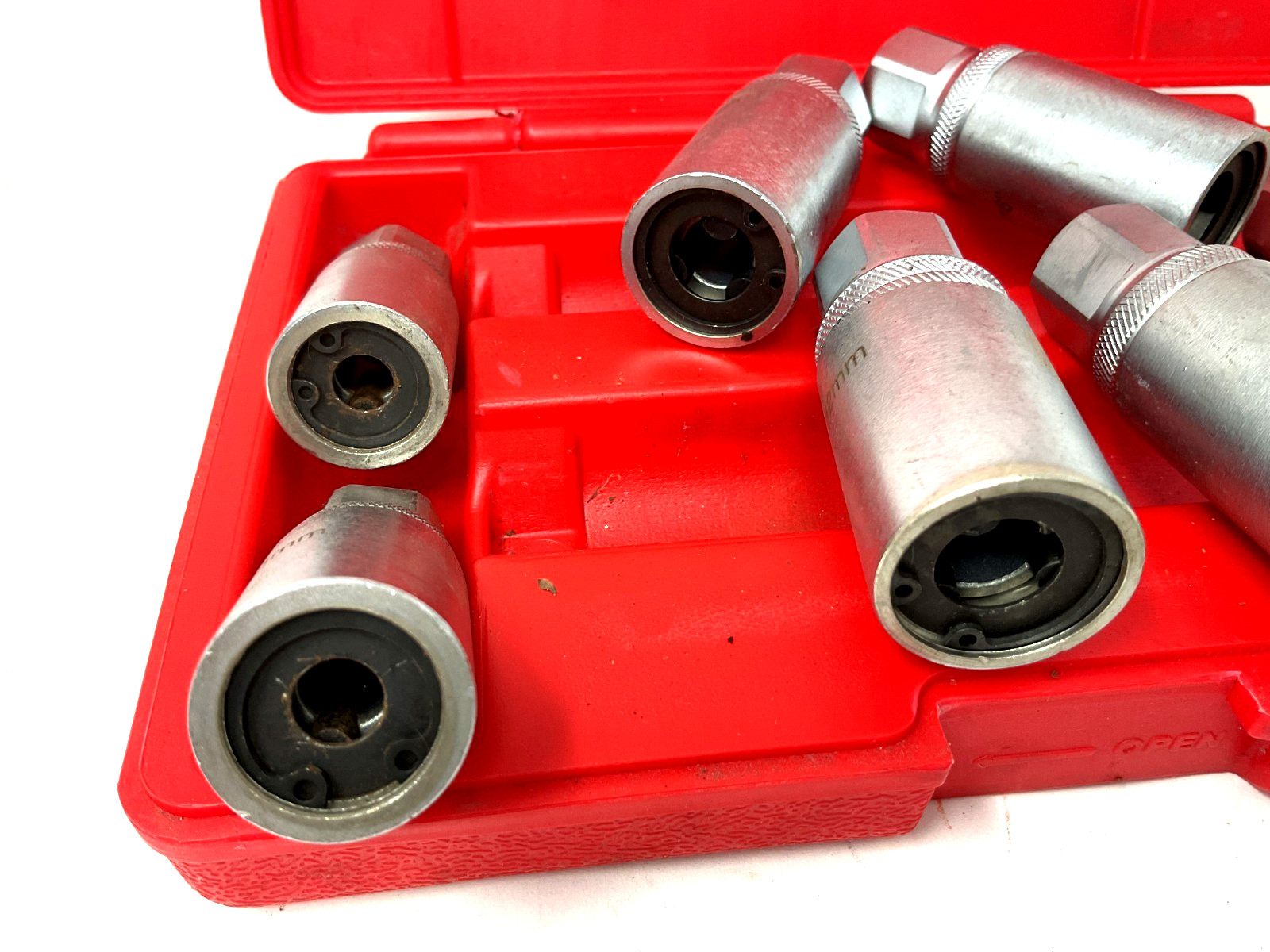 Stud Puller Set SAE Metric ADT Tools 6508 8 pc Set