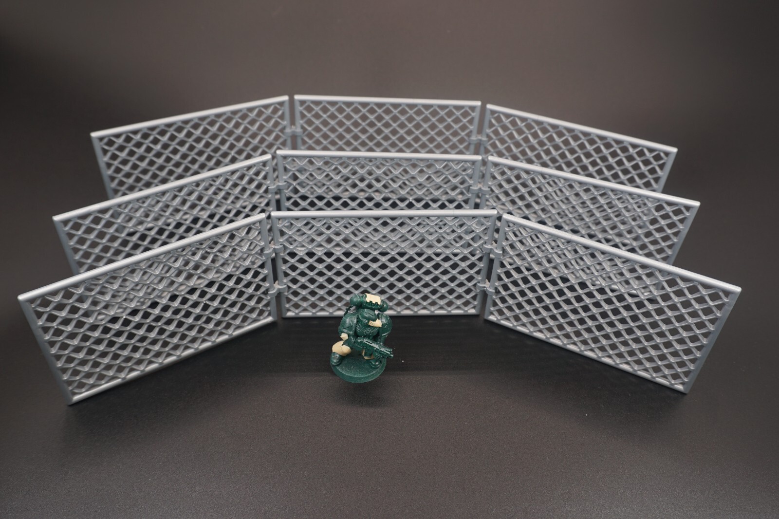 Wargame Terrain Chain link Fence - Warhammer 40k - 28mm Heroic - EASY TO STORE!!
