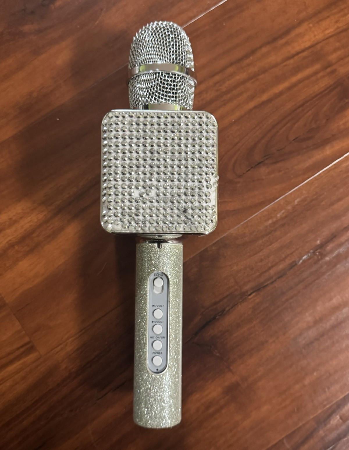 Bluetooth Cordless Handheld Karaoke Microphone w/ Built-In Speaker, Silver
