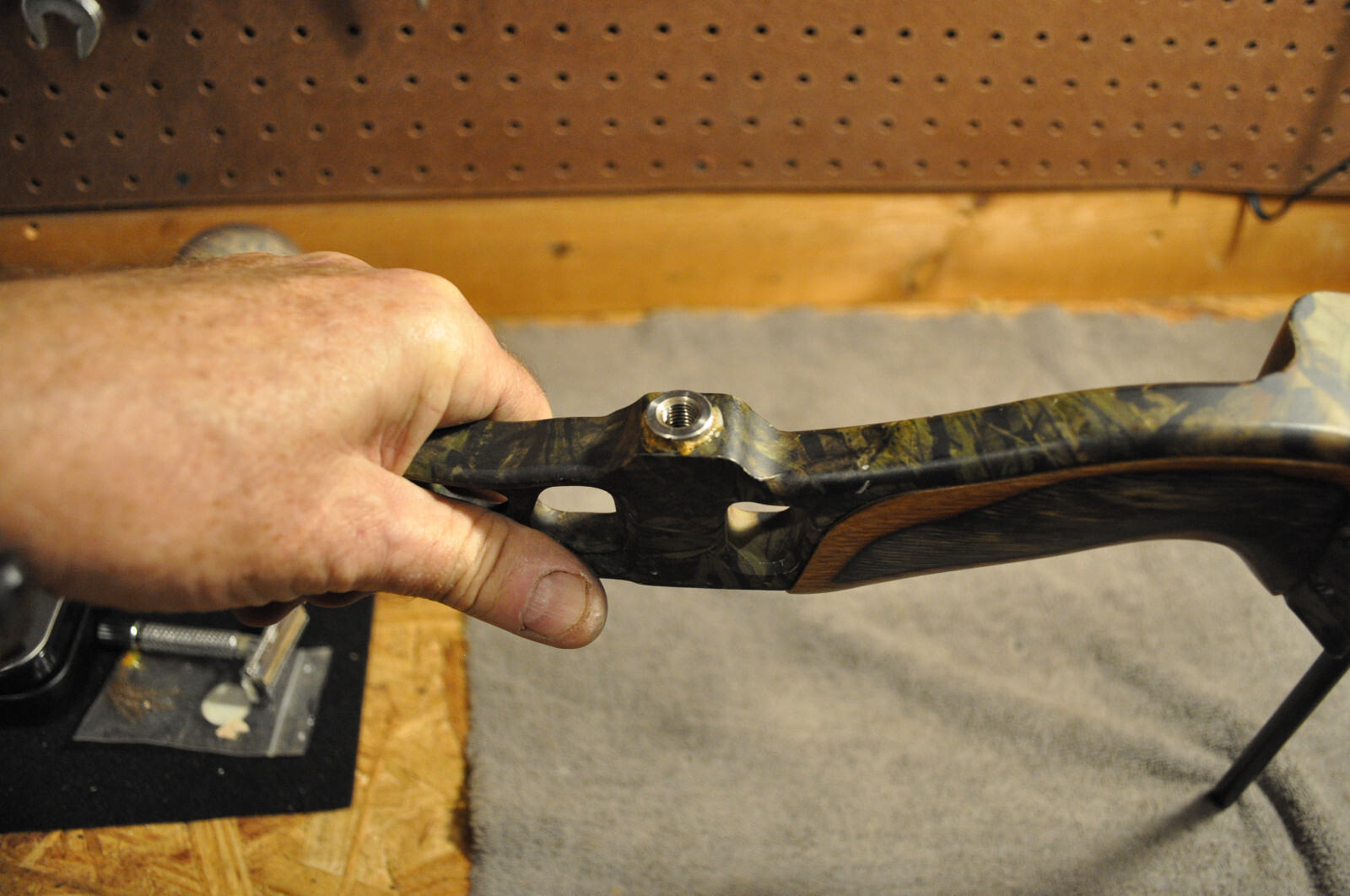 Bowtech Constitution Compound Bow Center Handle Assembly , used see pictures