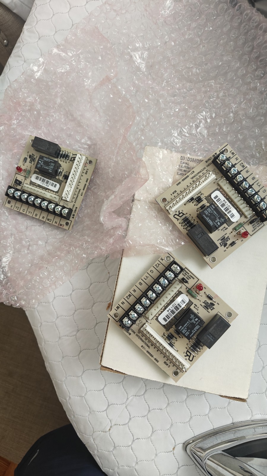 SOURCE 1 031-00880-006 03100880006 Control Circuit Board 24V York Cooling Units