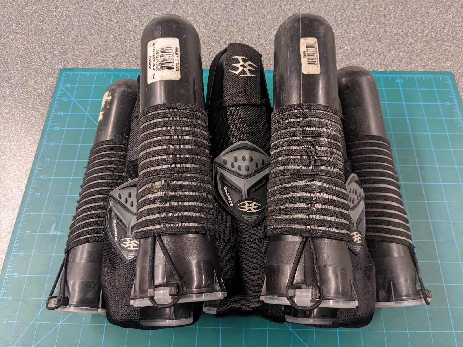 EMPIRE 3+4 paintball harness. Includes 140 rd flip top tubes ×7. RARE!