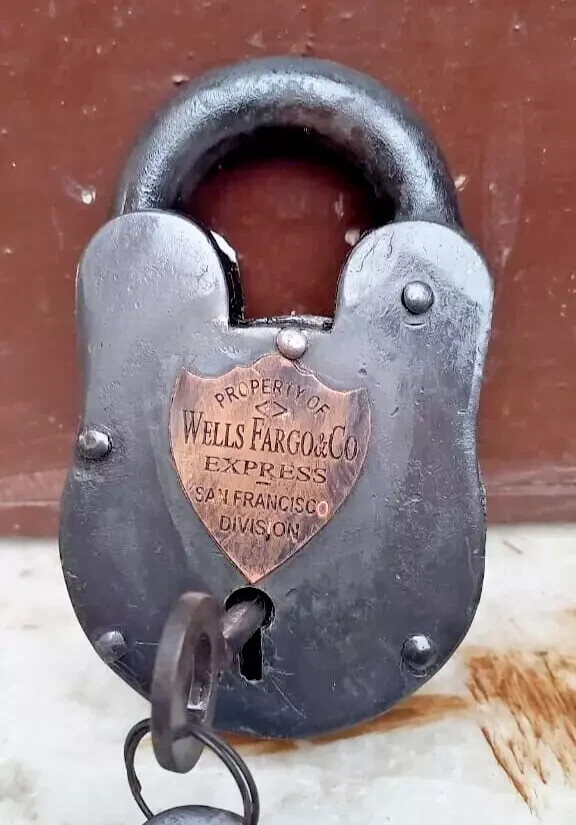 5'' Vintage Style Wells Fargo Padlock with Key Huge Gunsmith Collector Padlock
