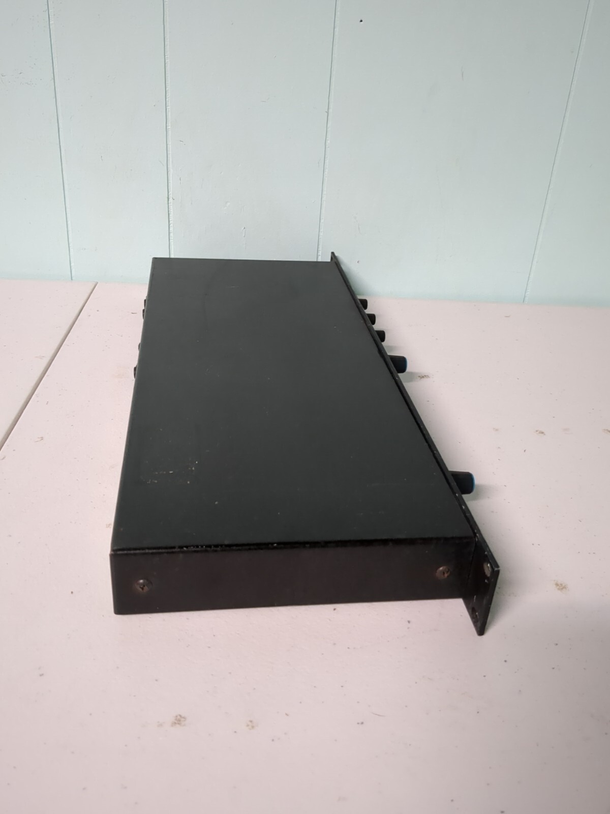 Rocktron Programmable Bass preamp/hush Guitar Rack Processor, Powers On/Untested