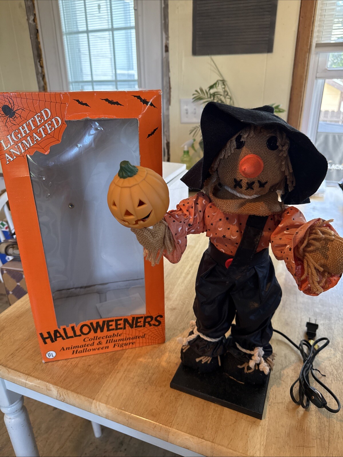 Vtg Halloweeners Collectable Animated Illuminated Halloween Figure Scarecrow
