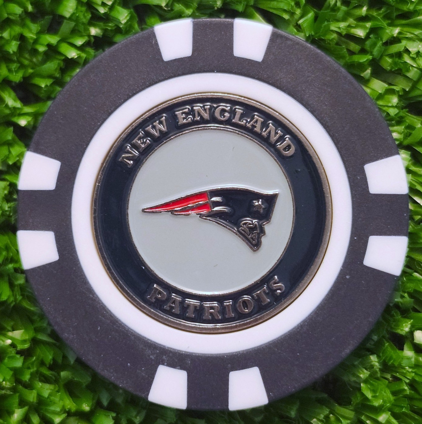 NFL New England Patriots Golf Ball Marker Magnetic Poker Chip New