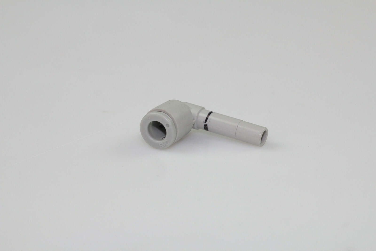 Lot of 10 SMC KQ2L13-99A 90deg Elbow 1/2 in Tube x Plug-In End Style