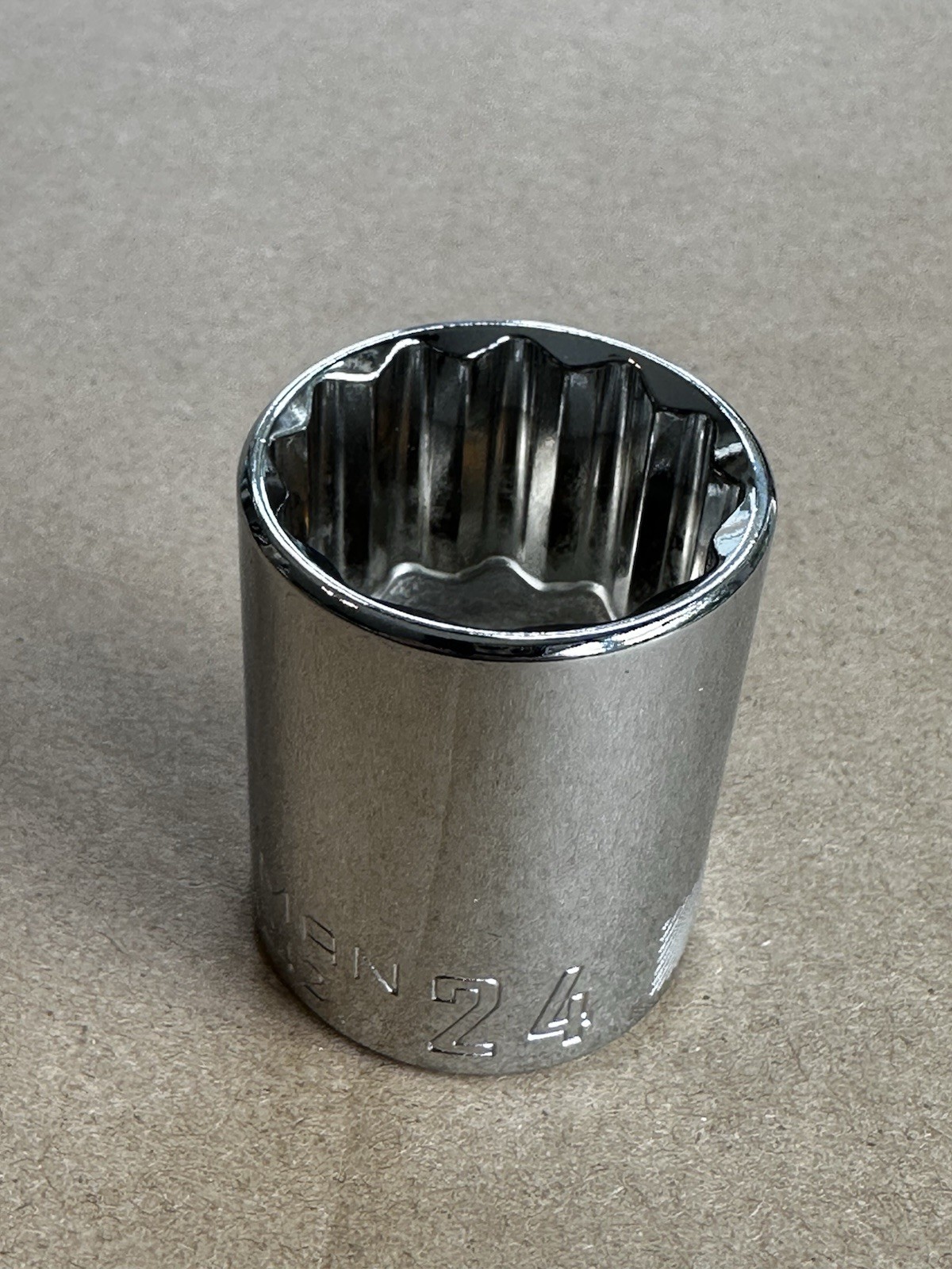 CRAFTSMAN Shallow Socket, Metric, 1/2-Inch Drive, 24mm, 12-Point (CMMT44242)0609