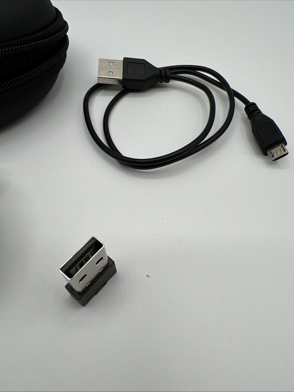 AMERTEER Wireless Presentation Clicker for Powerpoint Presentations, RF 2.4Ghz F