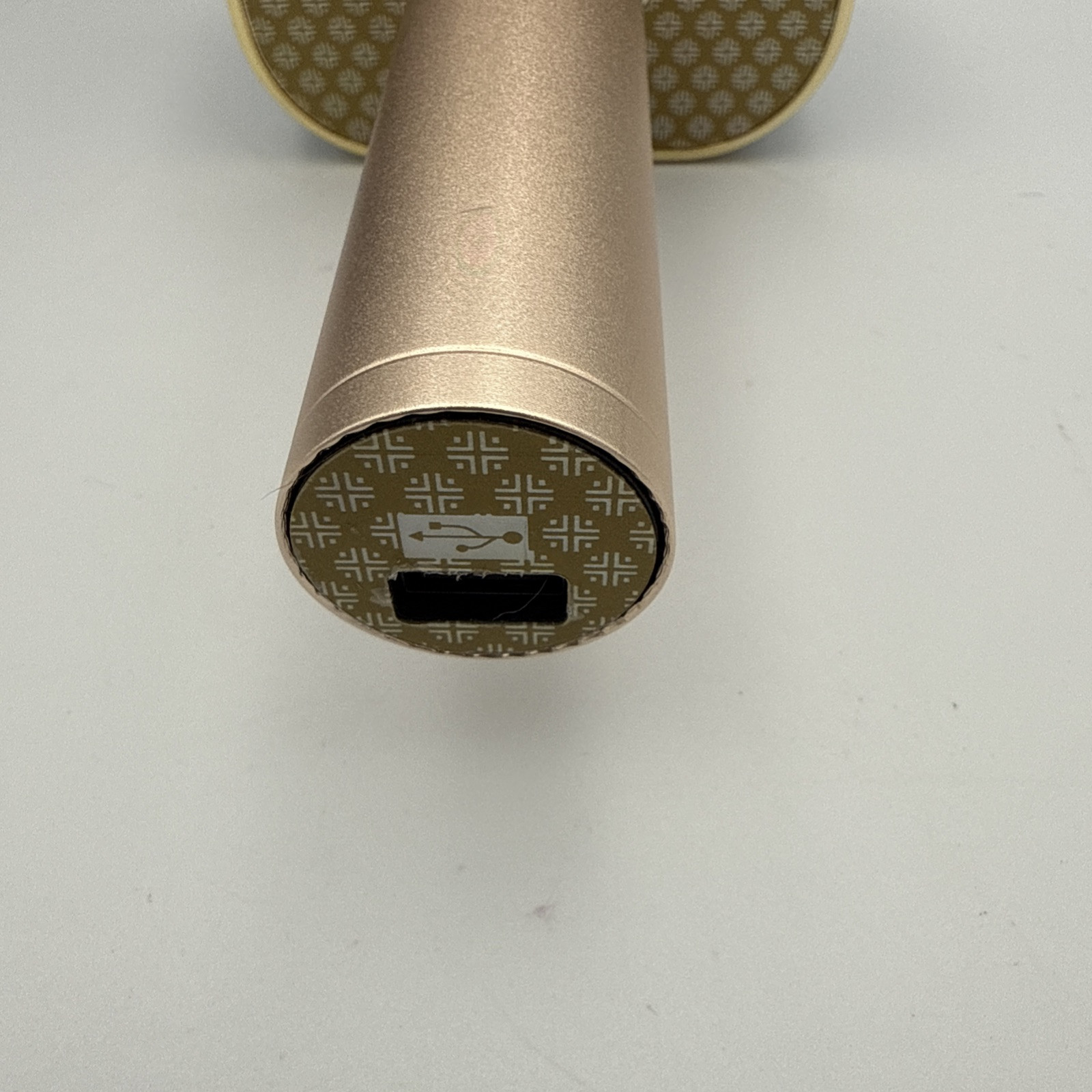 Funky Rico Karaoke Microphone Handheld Wireless Bluetooth w/Speaker Gold WORKING