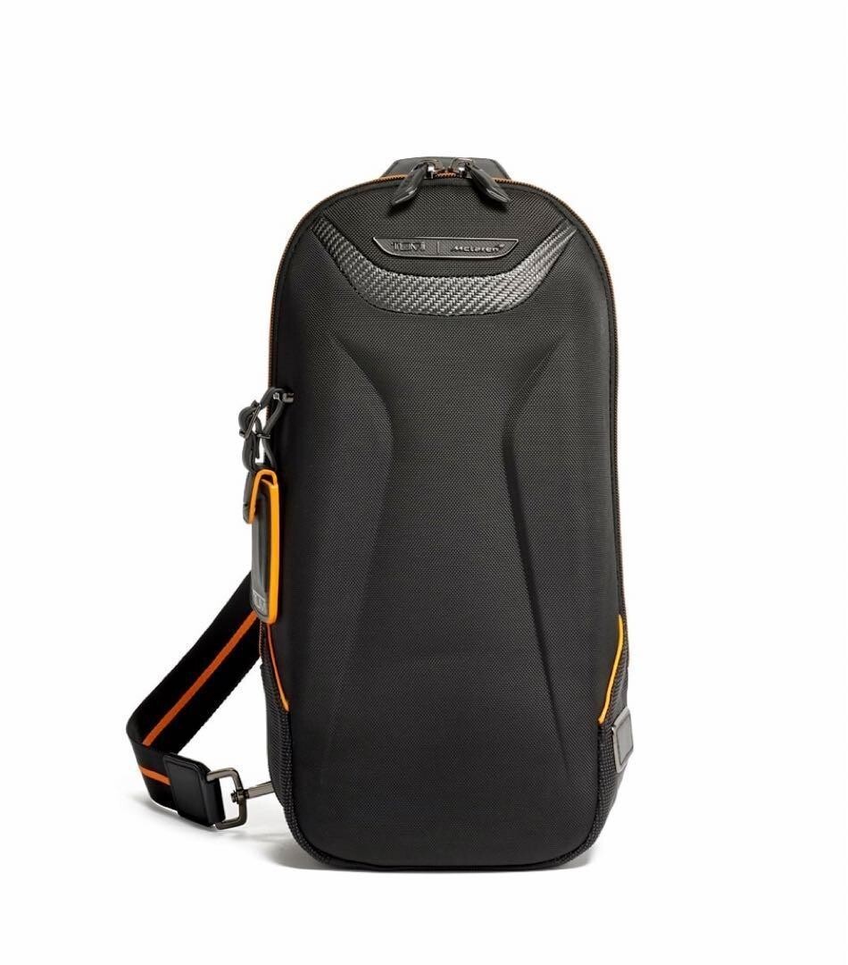 TUMI McLaren Torque Sling Body Bag 1389631041 carbon leather Fiber Black outlet