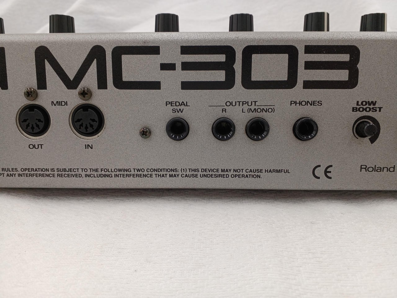 Roland MC-303 Sequencer Groovebox Drum Machine Sound Module