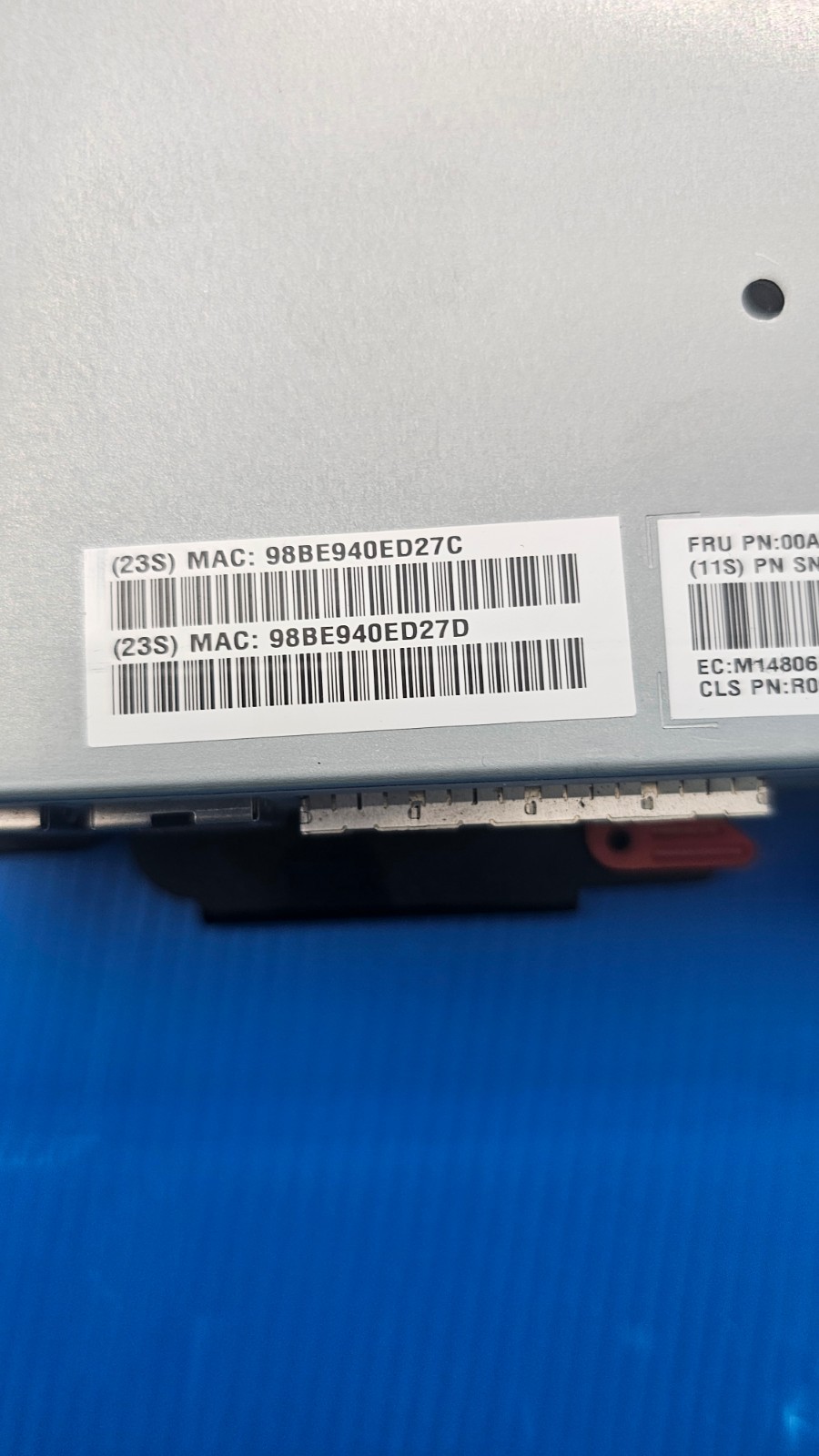 IBM 00AR108,00AR004, V3700 Node Canister Controller Used.