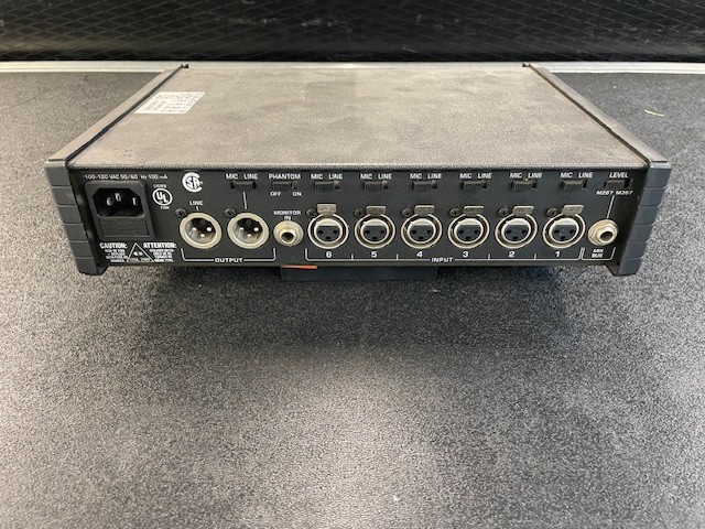 Shure M367 6-Channel Portable Analog Microphone Mixer