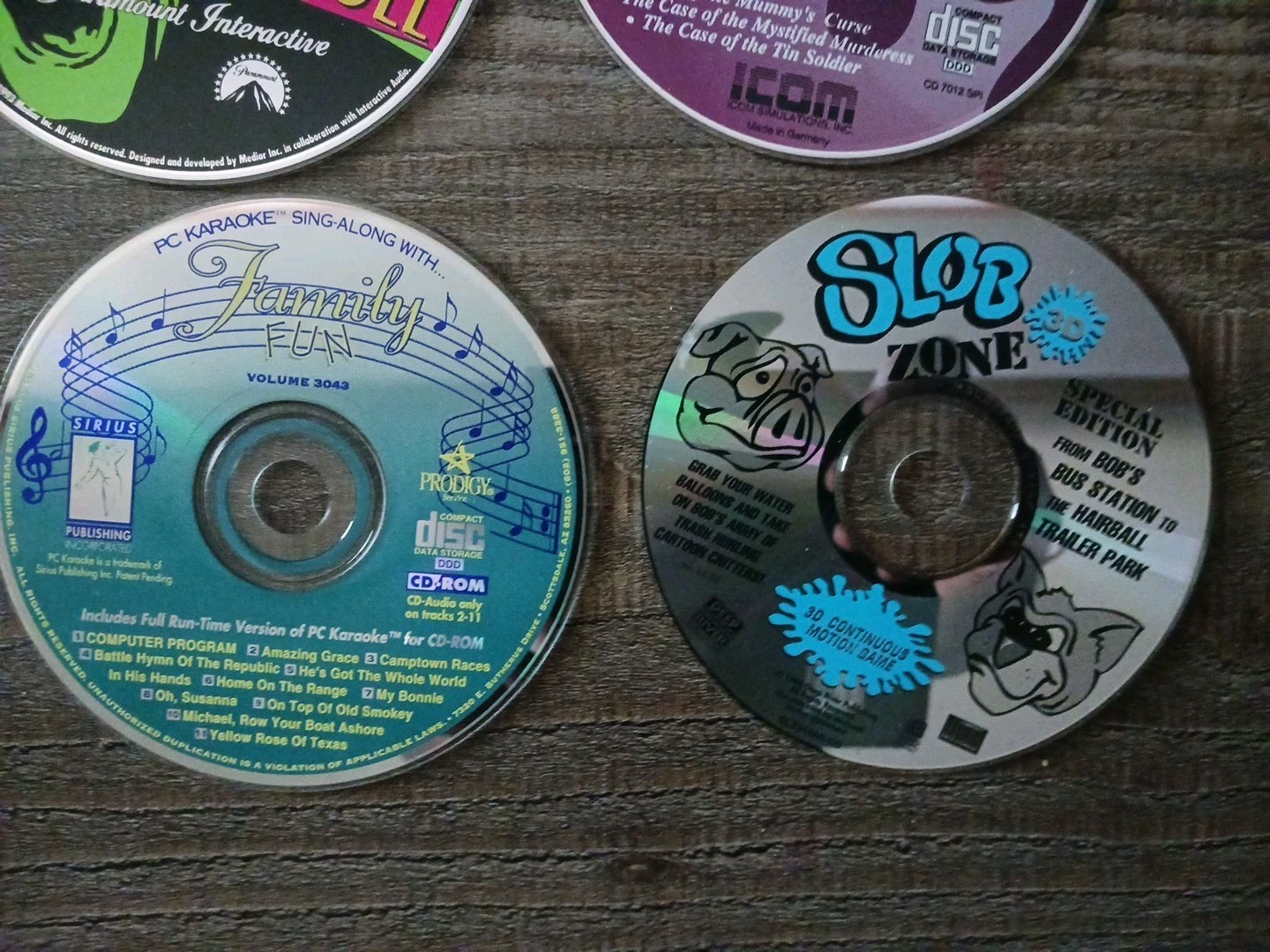 Lot of 22 Vintage Microsoft & Software CD-ROM Windows 90s/2000s
