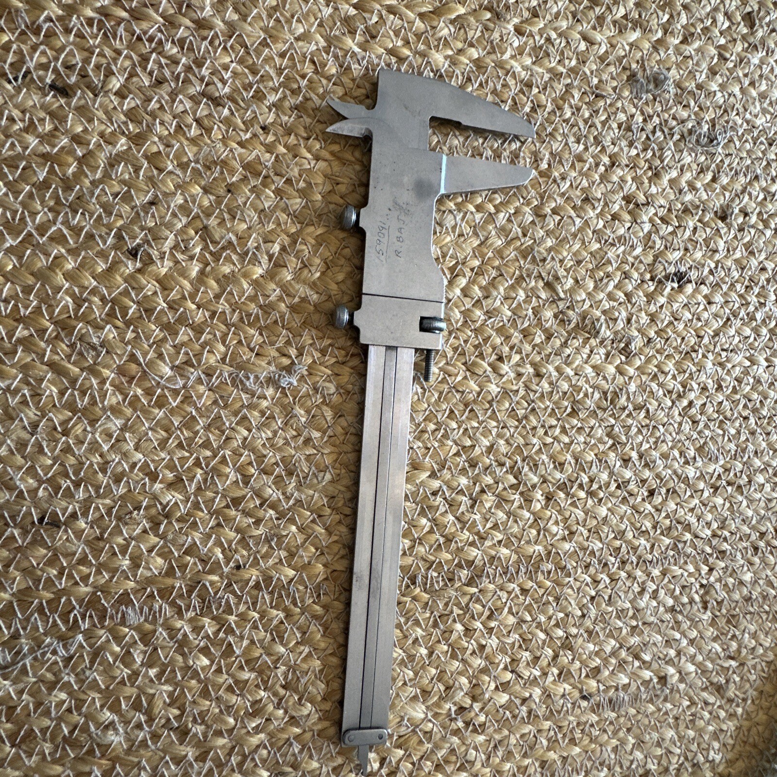 Fowler 7” Caliper