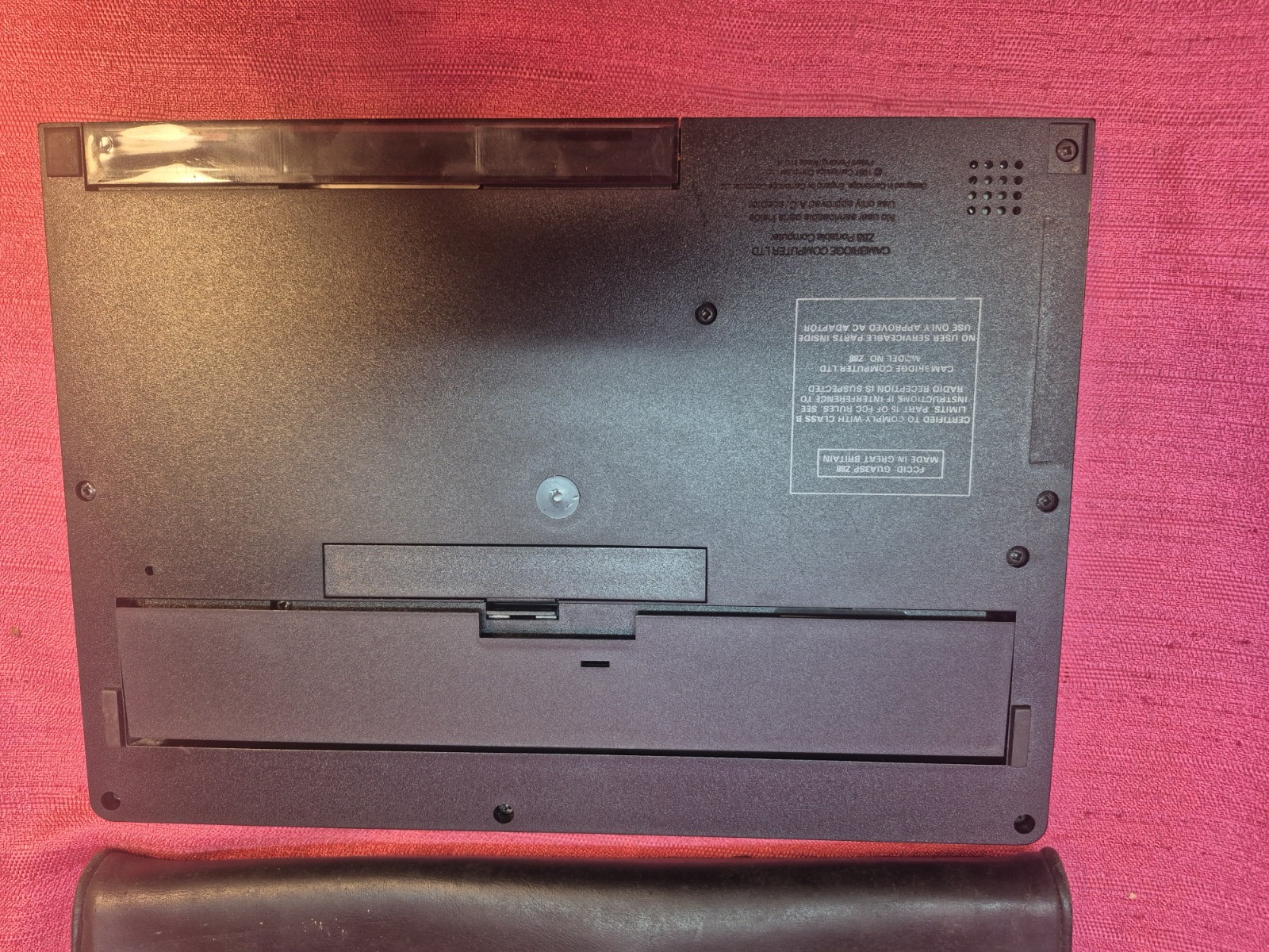 Vintage Cambridge Computer Z88 Portable Laptop Notebook Tested Working Sinclair