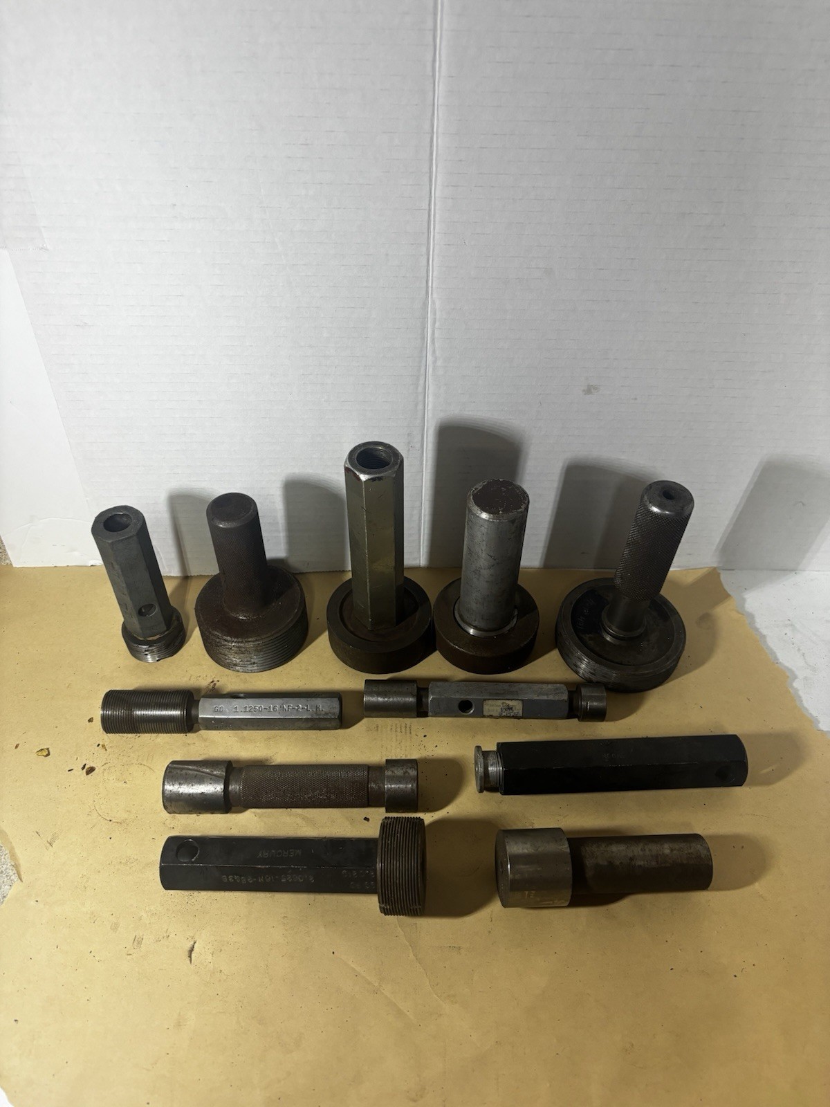 Thread gauge & Plug gauge lot large