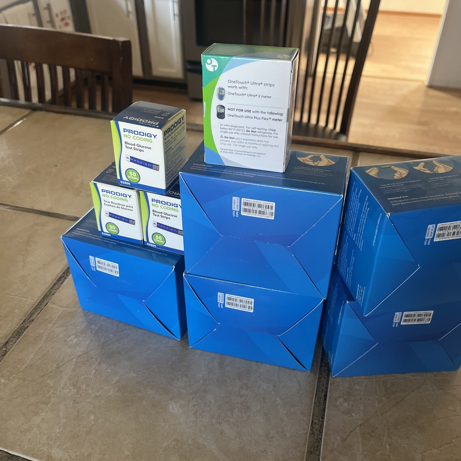 5 boxes of 100lancets 9 boxes 30g one touch and 3 boxes prodigylook description