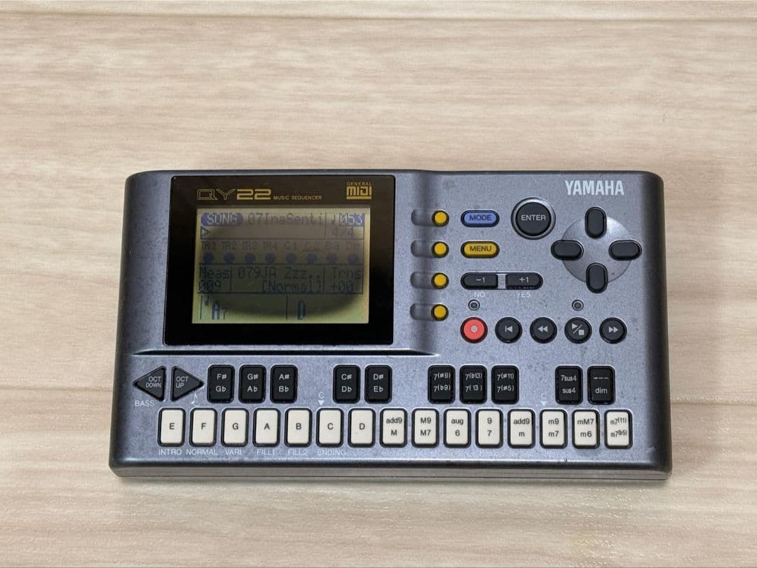Yamaha QY22 MIDI Sequencer Music Workstation QY22 Gray Tested Working Used Japan
