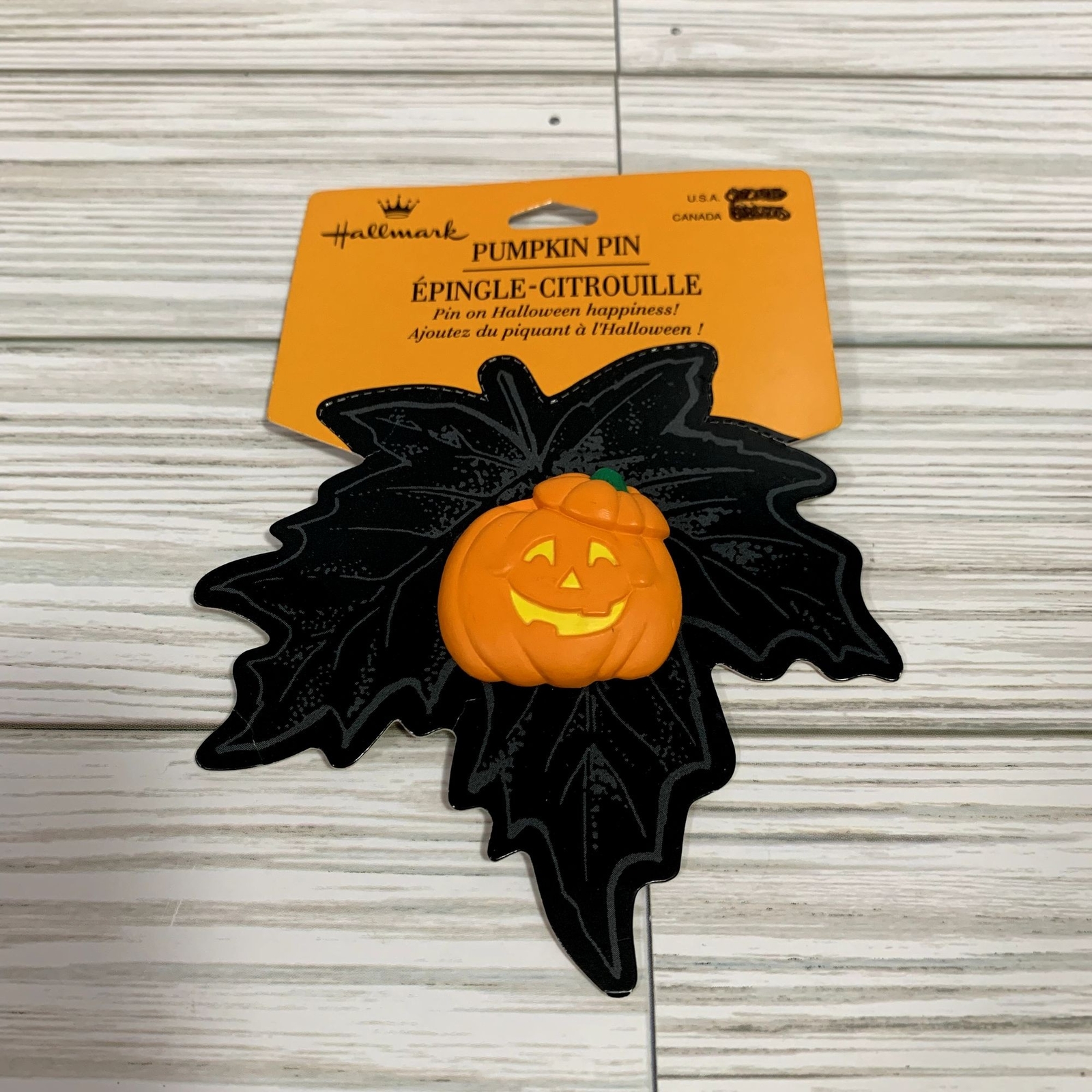 Vintage Hallmark Pumpkin Resin Pin New