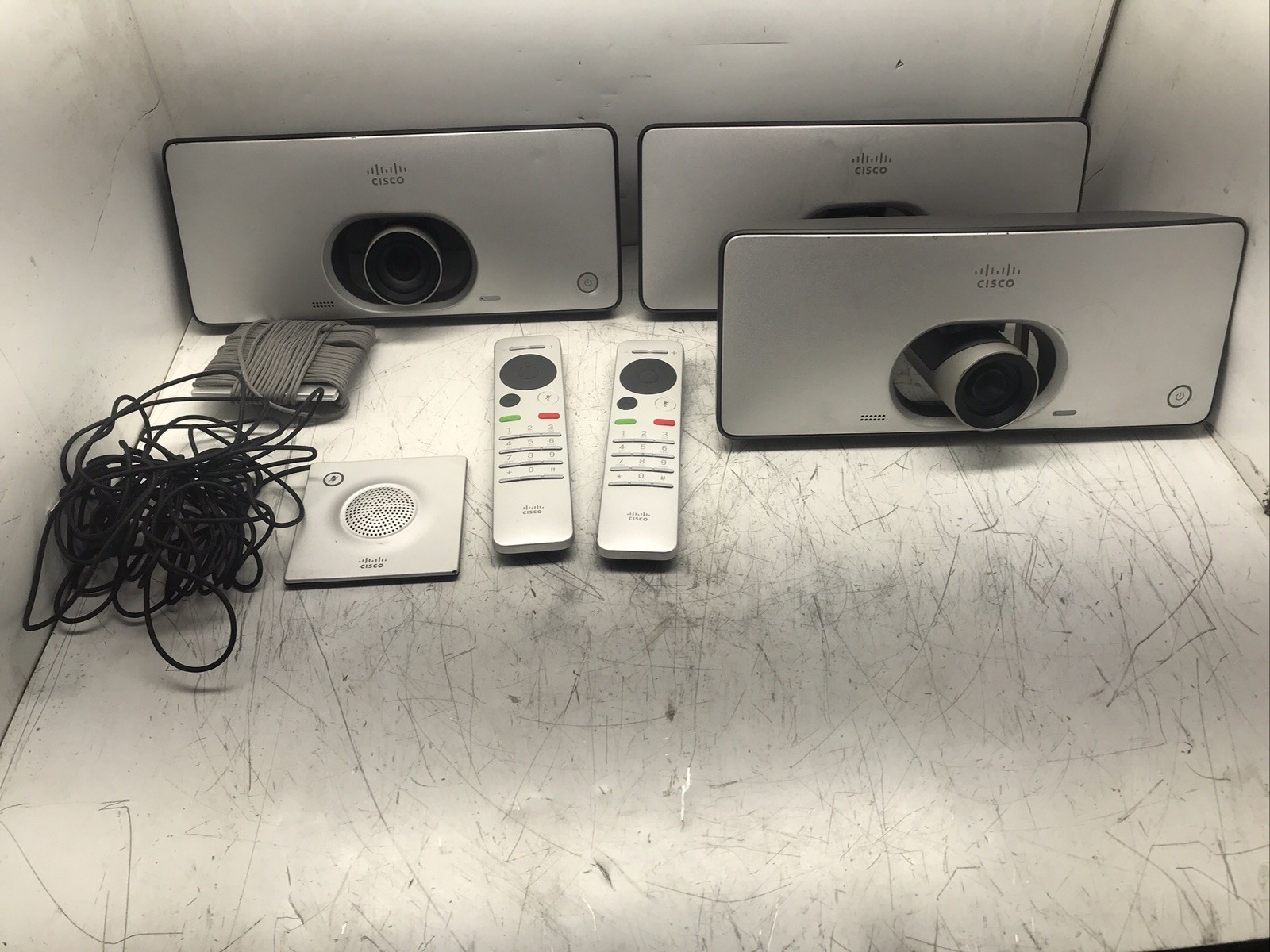 Lot Of 3 Cisco TTC7-22 SX10 Video Conferencing Camera w/ Remotes and Microphones