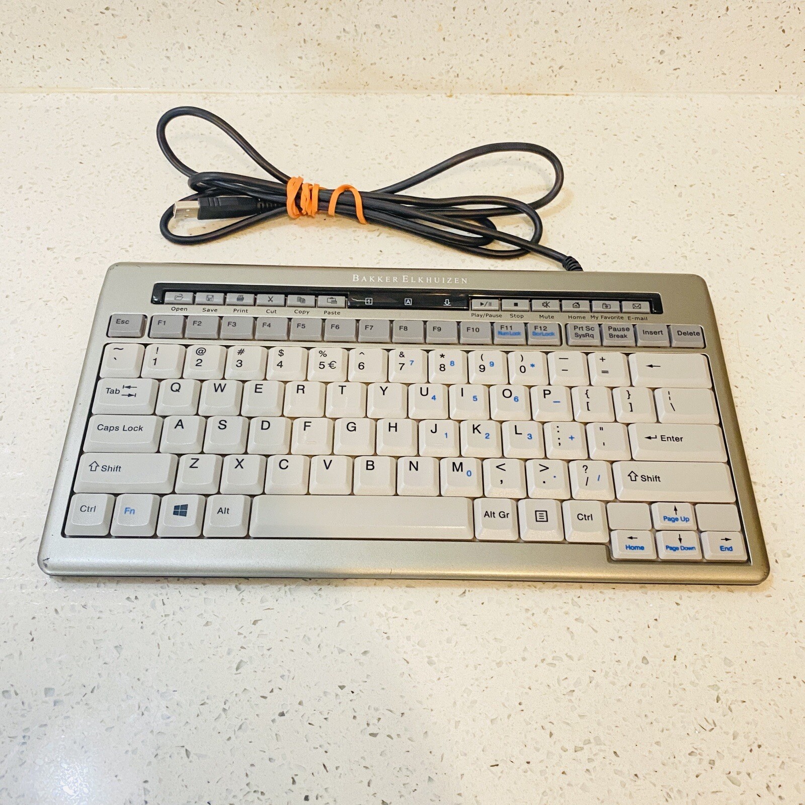 Bakker Elkhuizen Compact USB Keyboard BNES840DUS TESTED Works Great
