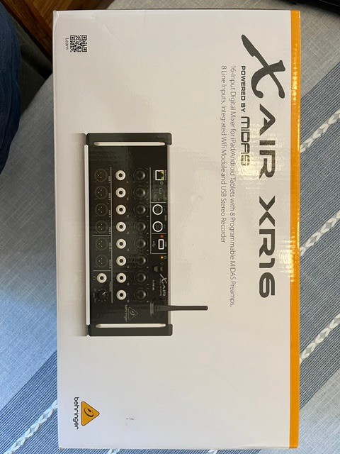 Behringer X Air XR16 16-Input Digital Mixer. Black. Excellent condition.