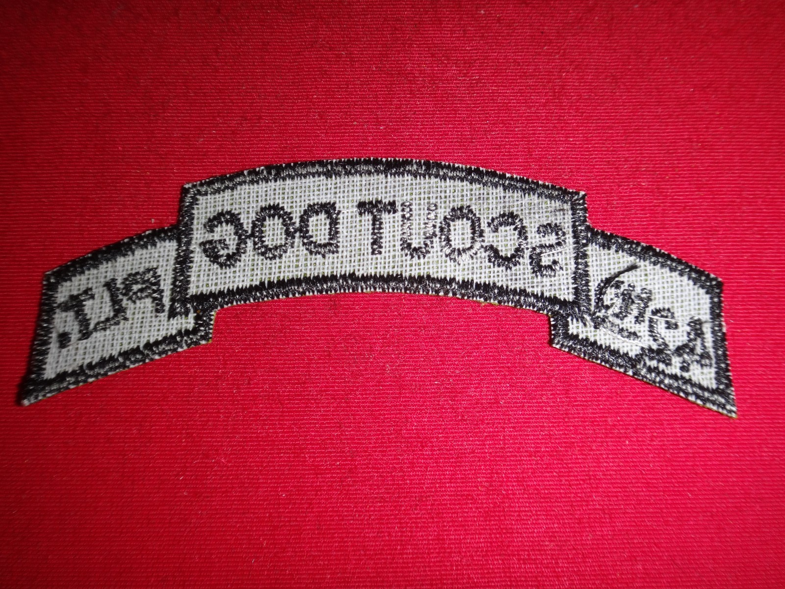 Vietnam War Scroll US 42nd Infantry SCOUT DOG PLATOON Subdued Patch