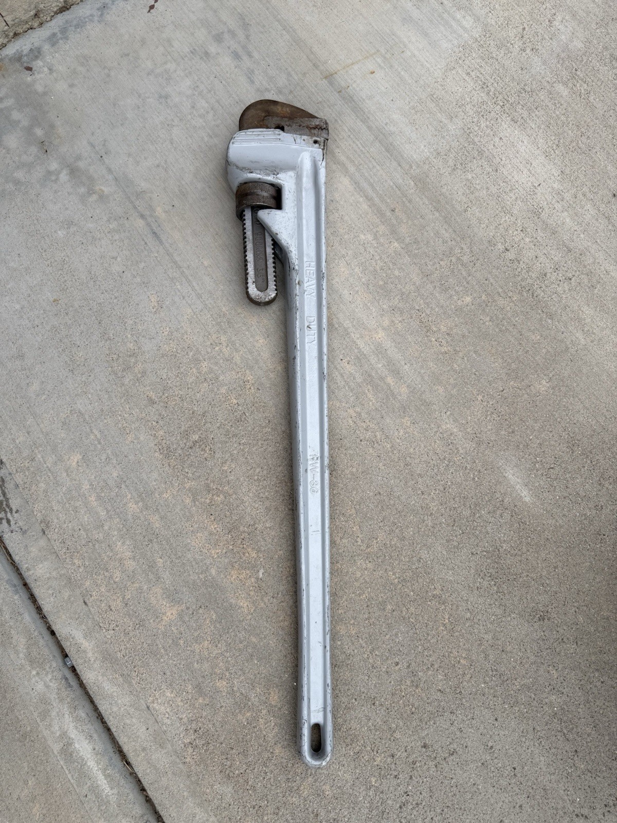 Heavy Duty 900mm 36" Pipe Wrench USA Tool Pipe Capacity