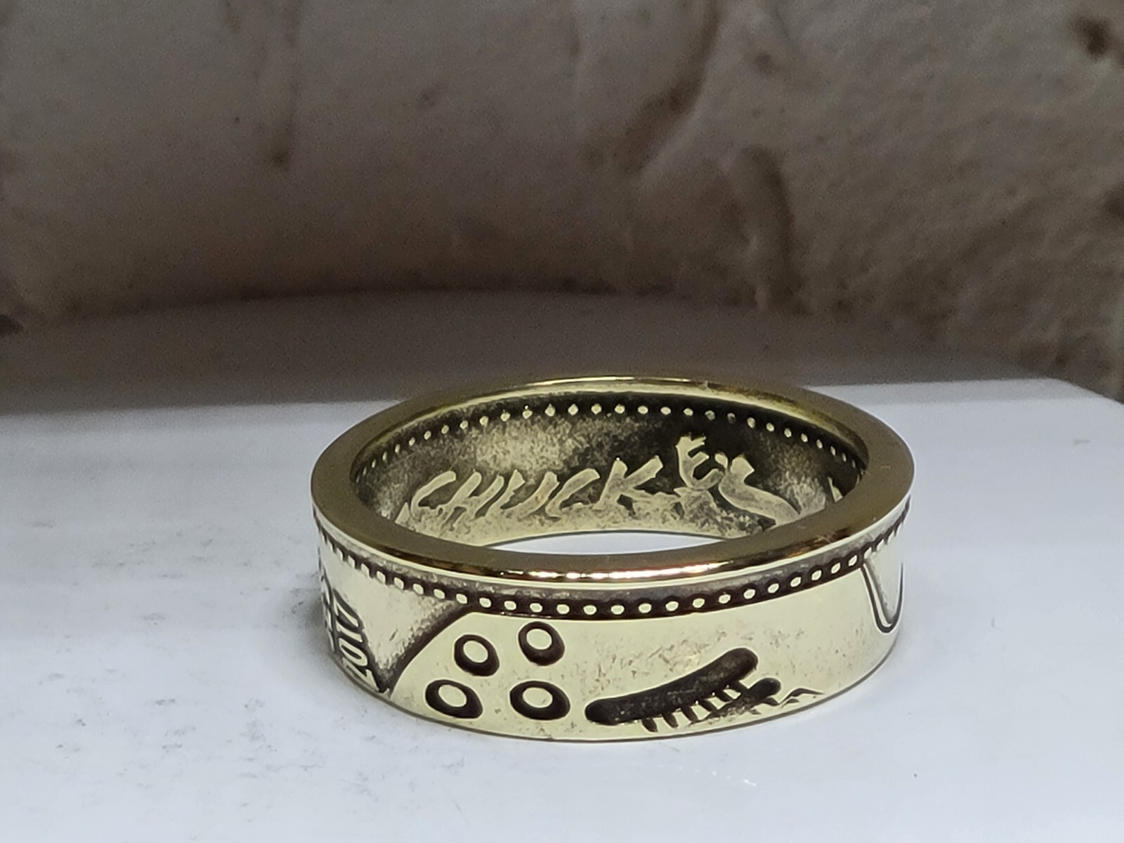 CHUCK e CHEESE - 2017 - Size 9 Token Coin Ring