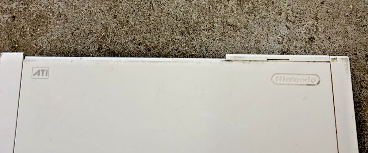 Original AUTHENTIC Nintendo Wii Video Game System