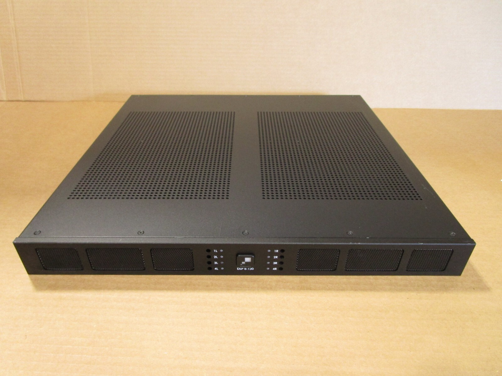 Sonance DSP 8-130 AMP Multi-Channel Amplifier - Great Item -