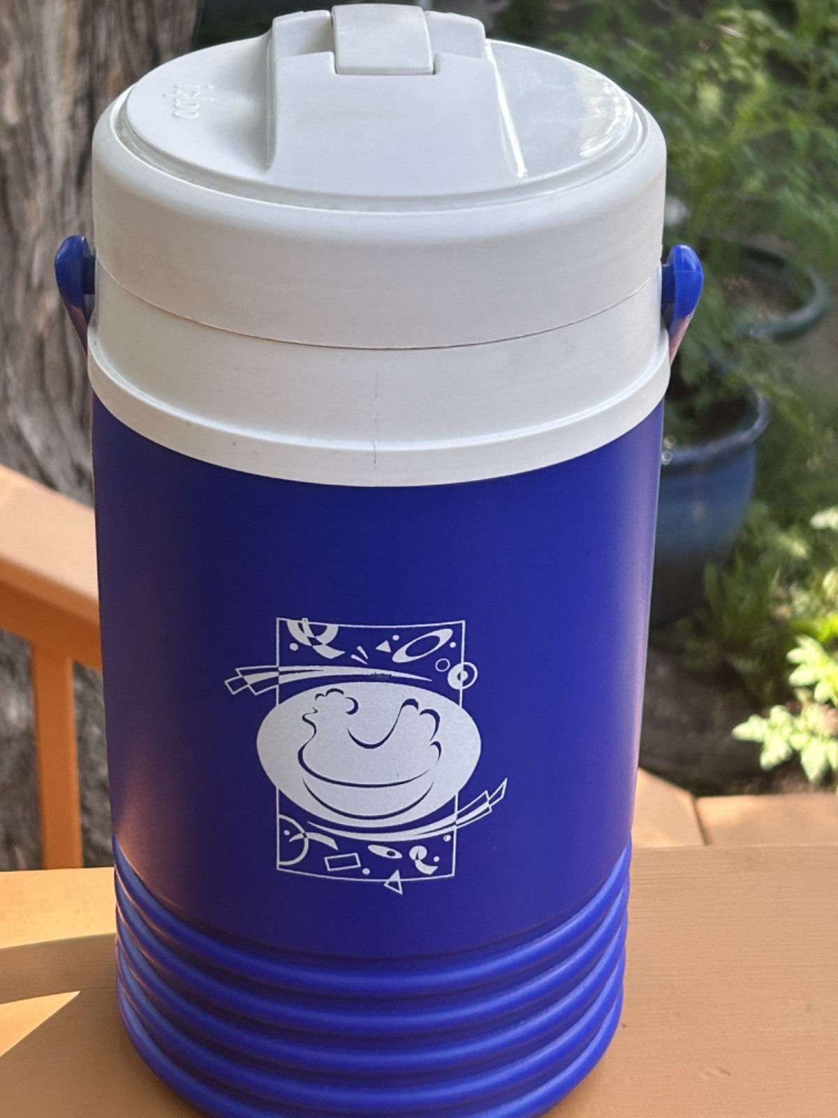 1995 WHITE HEN PANTRY IGLOO PRODUCTS CORP.  1/2 GALLON COOLER NWT-MADE IN U.S.A.
