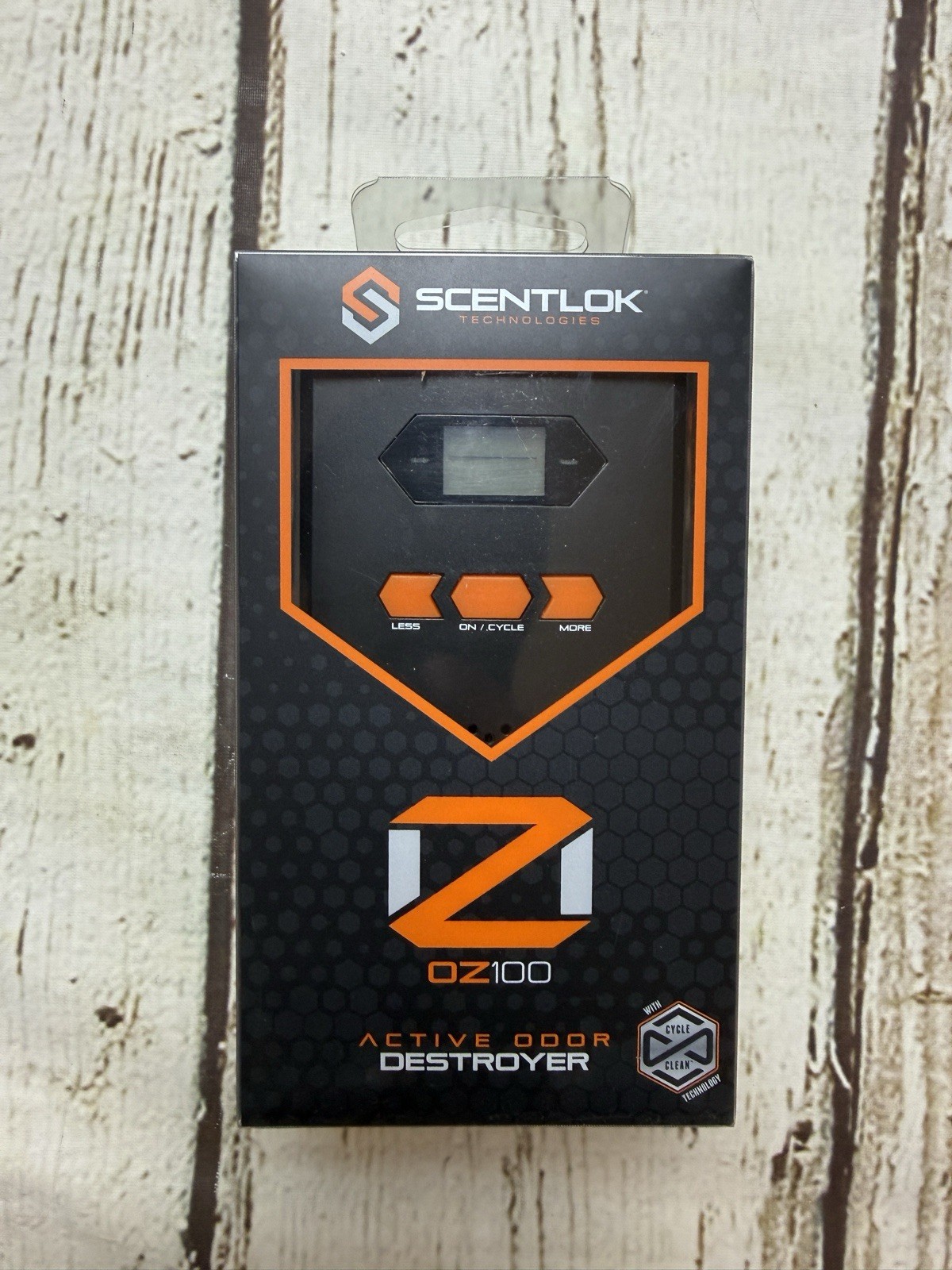 OZ100 ScentLok Technologies Active Odor Destroyer Small Room Wall Plug In - NEW