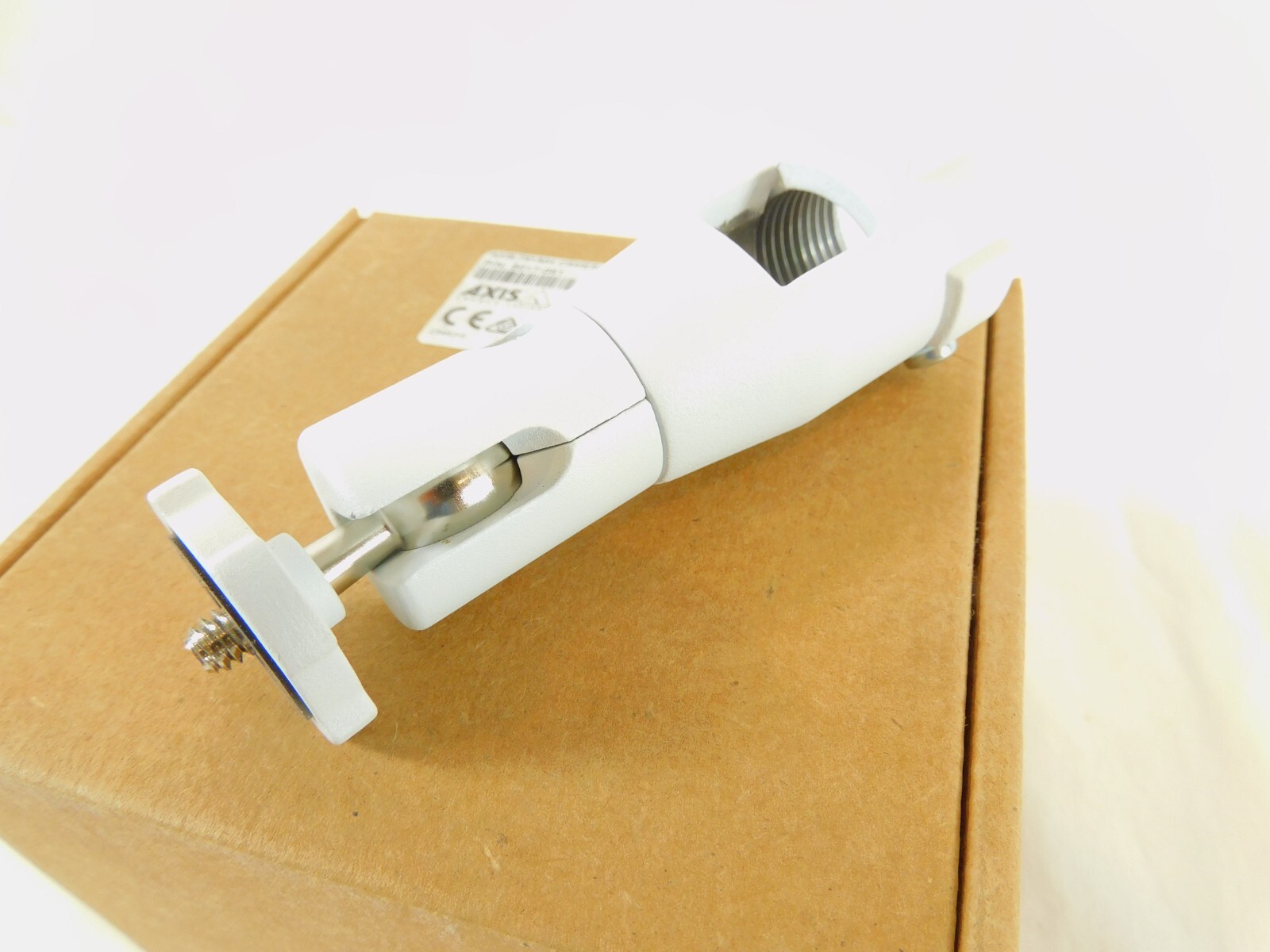 AXIS T91A04 Camera Holder 3/4" NPS 5017-041