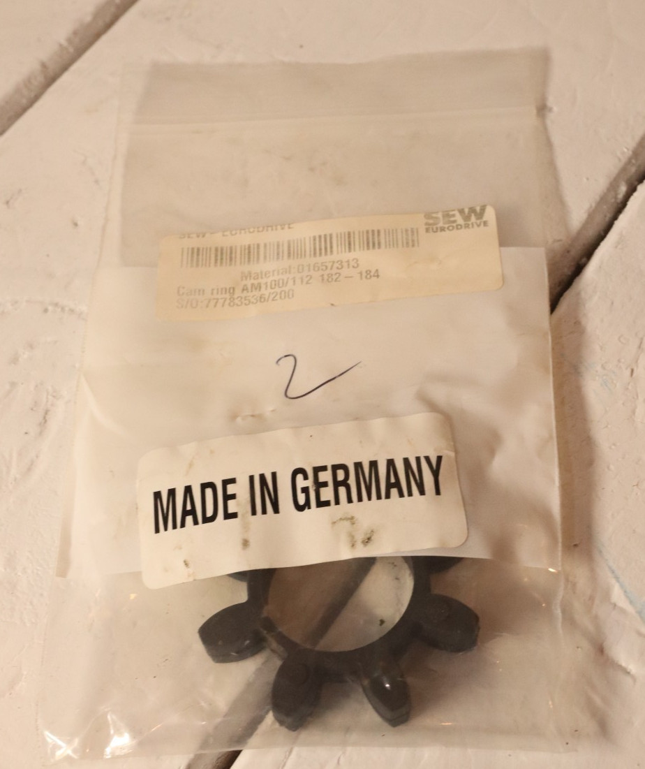 NEW SEW EURODRIVE 01657313 Spider Type Agitator CAM Ring AM100/112/182/184