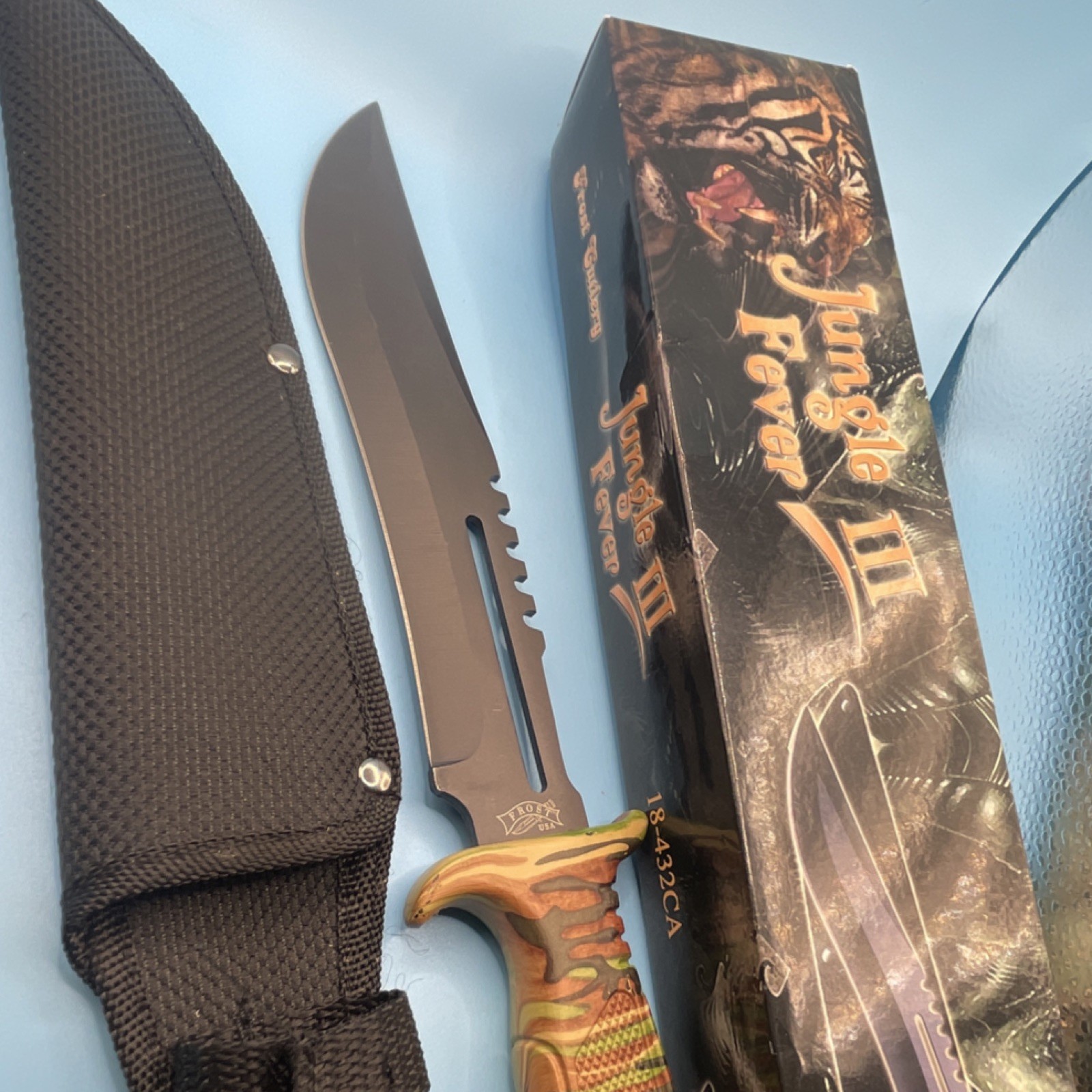 Jungle Fever Fixed Blade Hunting/Survival Knife Black Combo Clip Point, Sheath