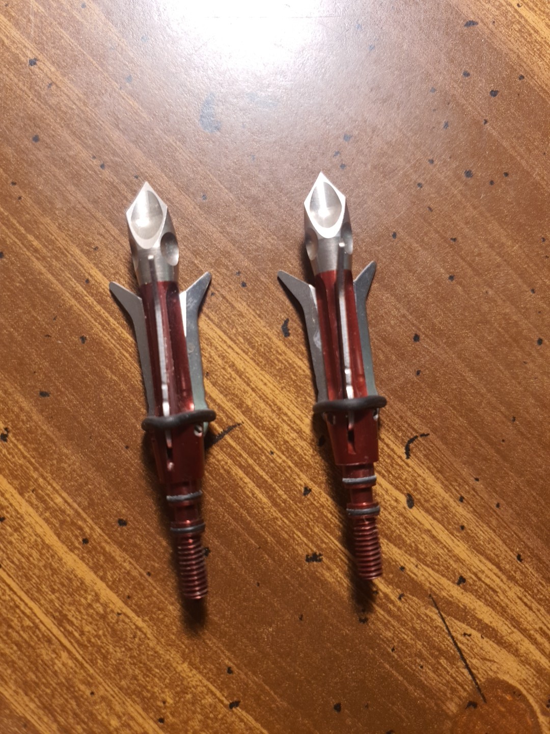 RAMCAT SAVAGE Expandable Broadheads 100 G (2 Used Broadheads)