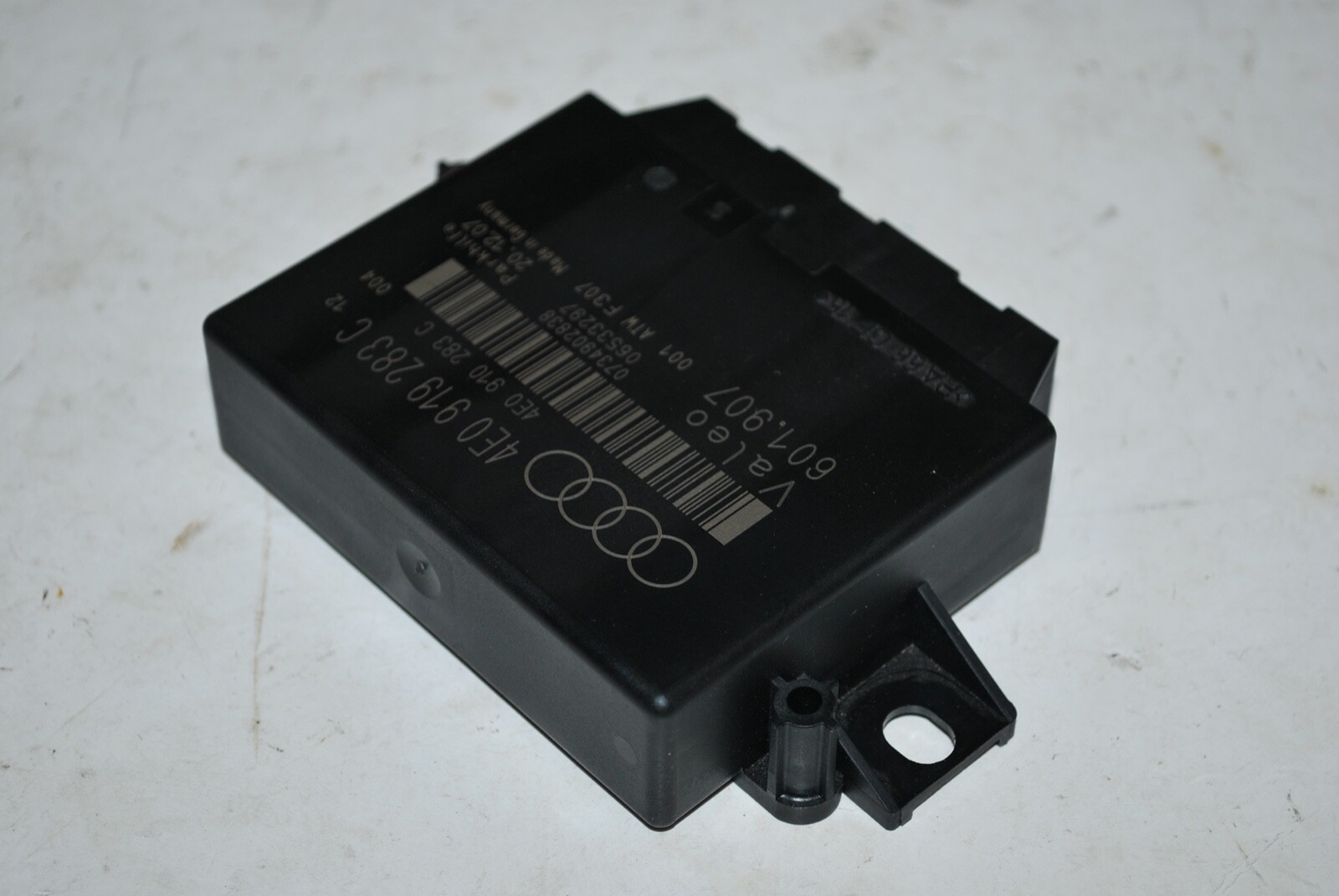 2004 - 2010 Audi A8L Parking Driver Assist Module Computer OEM