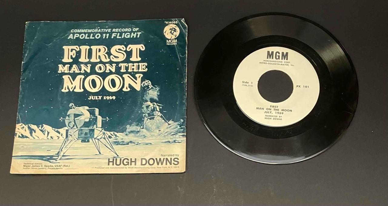 Commemorative First Man On the Moon Apollo 11 1969 45rpm record with Hugh Downs