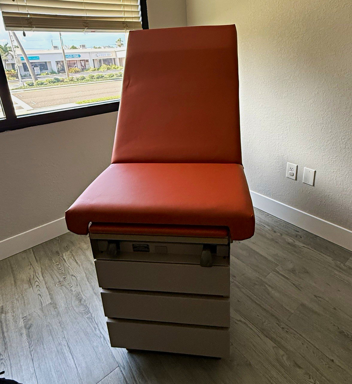 Ritter 104 Examination Table