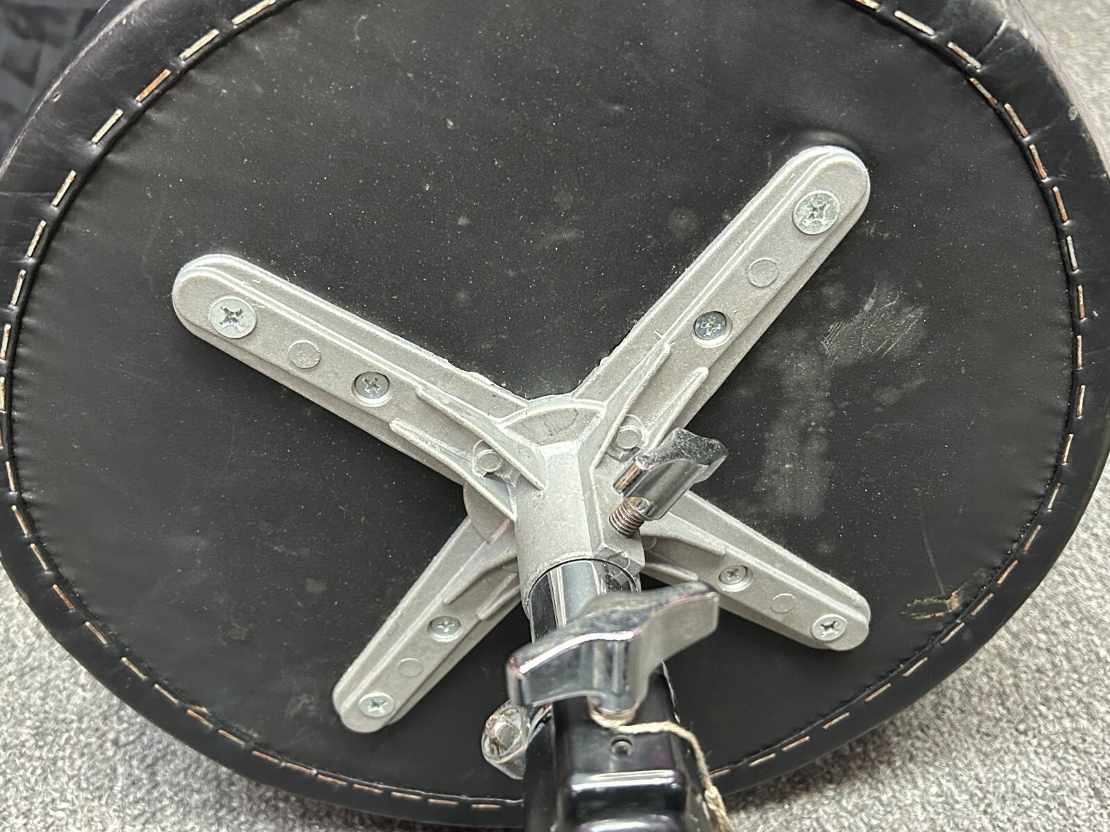 PDP Drum Throne
